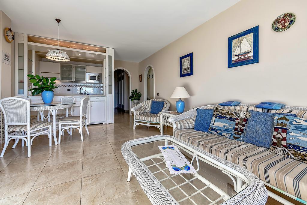 Apartment Sunset Harbour Адехе Екстериор снимка
